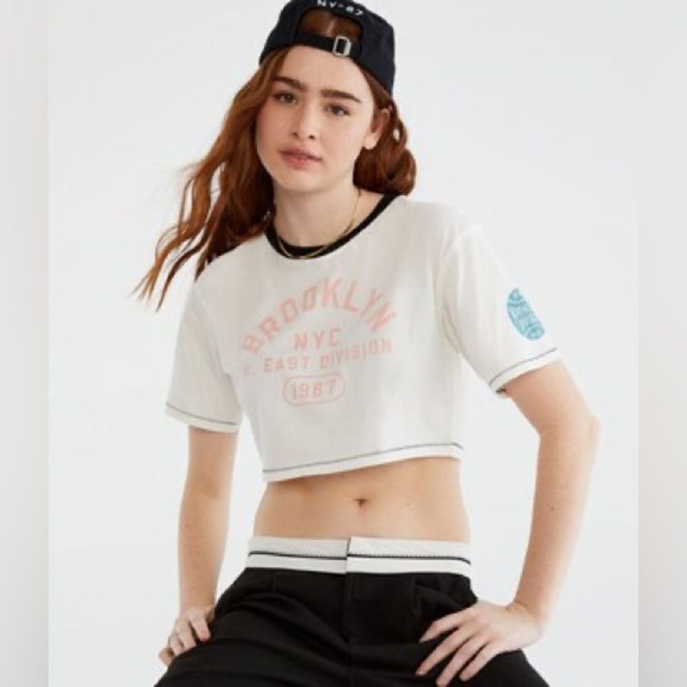 Aeropastel Brooklyn NY Oversized Cropped Ringer Tee Size Small